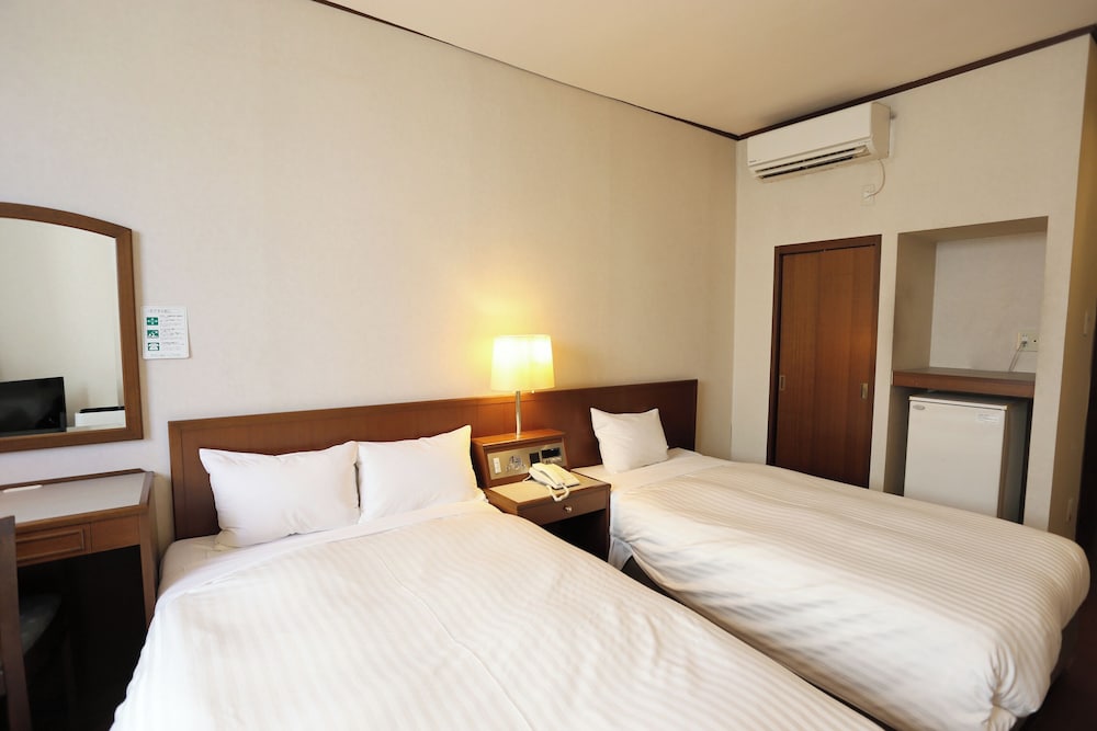 Twin Room, Smoking, Annex Building - Photo 1
