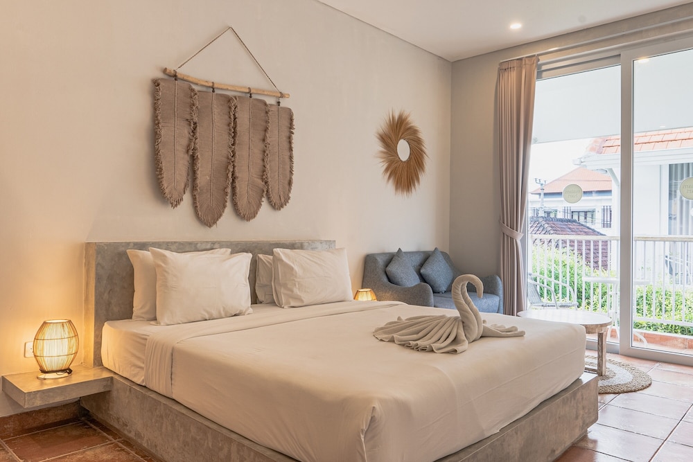 Master Bedroom - Photo 4