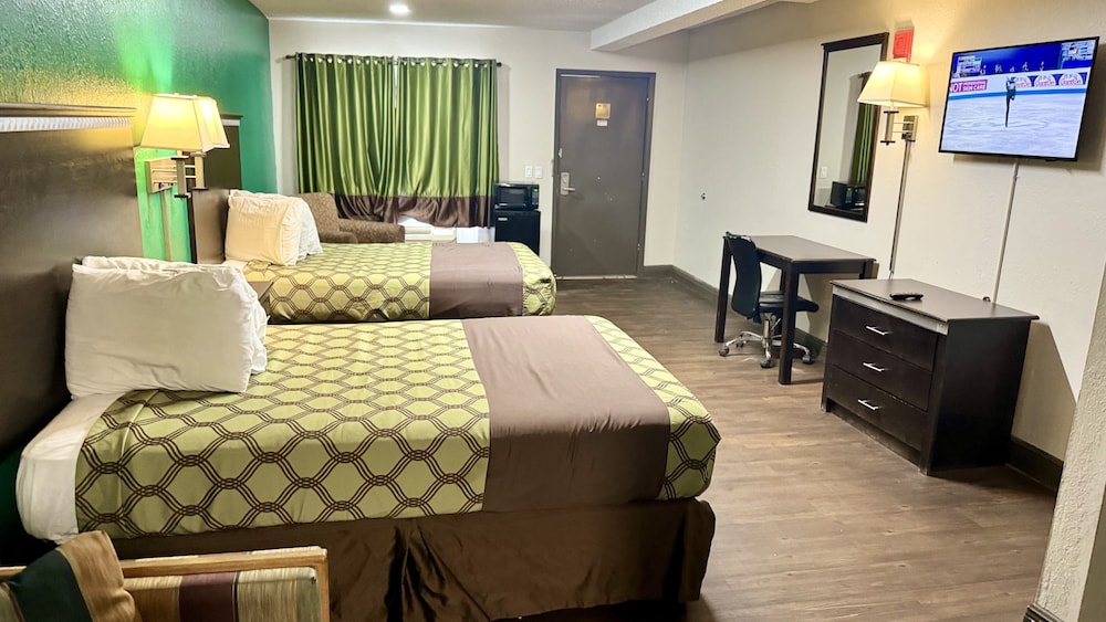 Standard Room, 2 Double Beds, Non Smoking - Photo 3