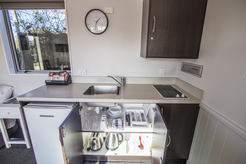 Self Contained Unit - Studio (Studio) - Photo 5