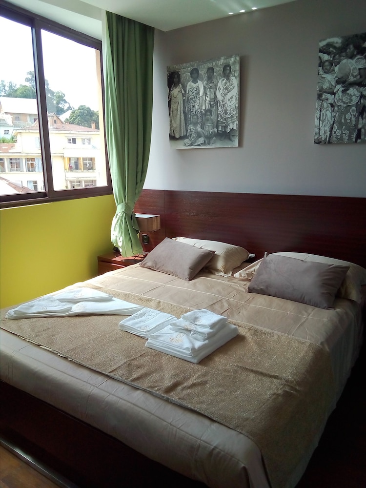Apartment, Lake View photo 3