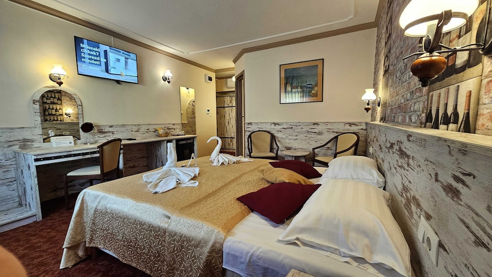 Vintage Double or Twin Room photo 2