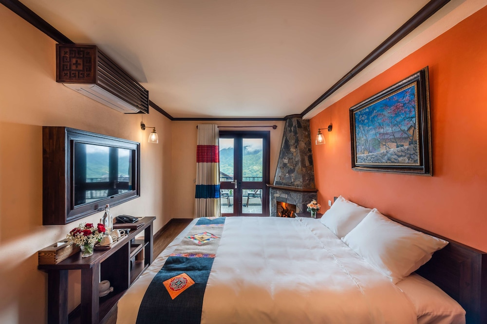 Deluxe Double Room - Photo 1