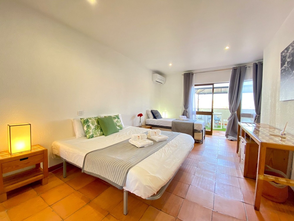 Apartment, 1 Bedroom, Pool Access