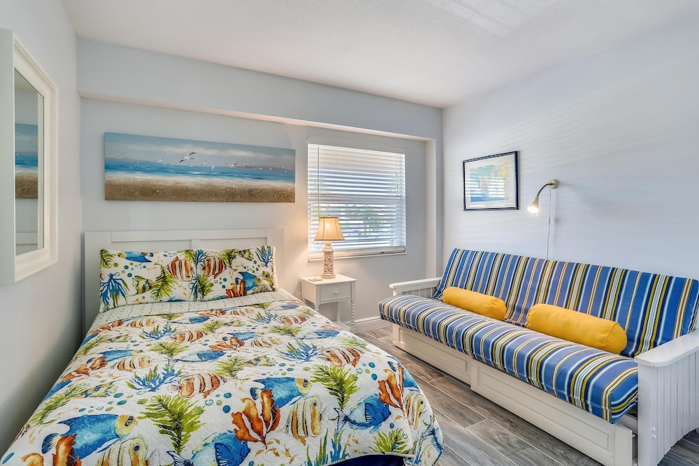 Condo, Multiple Beds (Villa Madeira 203 - Premier) photo 3