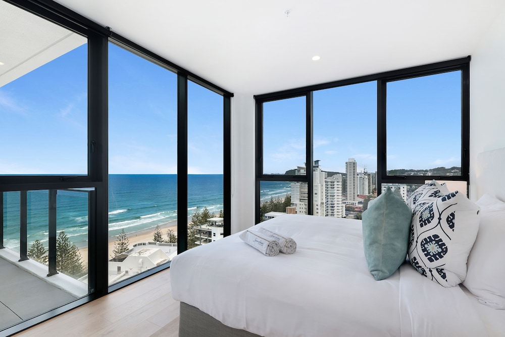Panoramic Apartment photo 2
