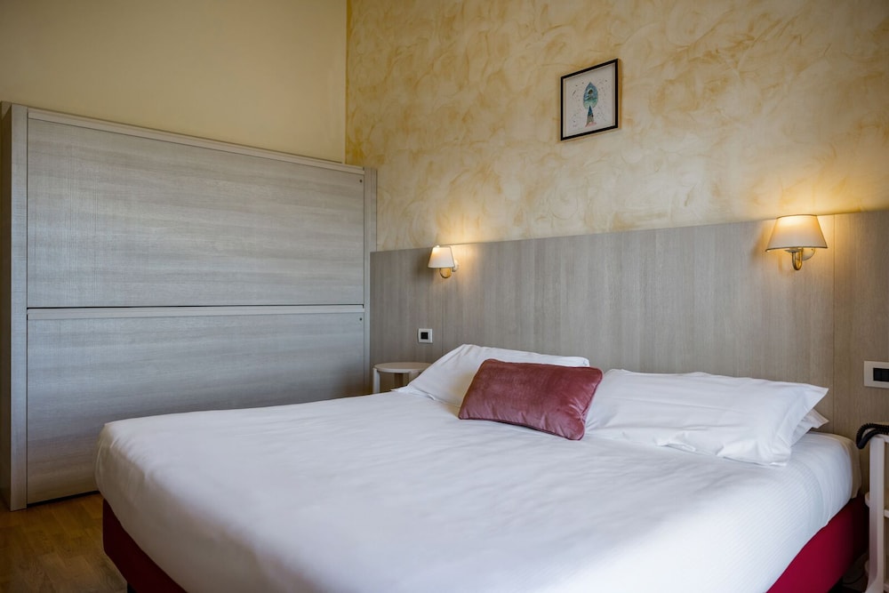 Classic Quadruple Room photo 1