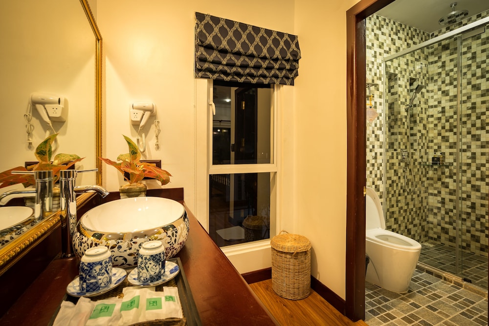 Superior Triple Room photo 3