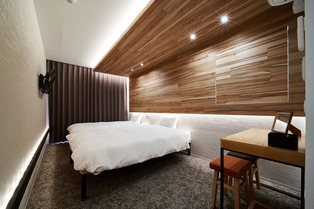Superior Twin Room, Garden View photo 3