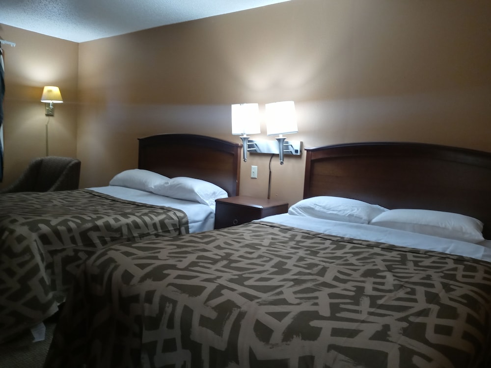 Room, 2 Double Beds photo 1