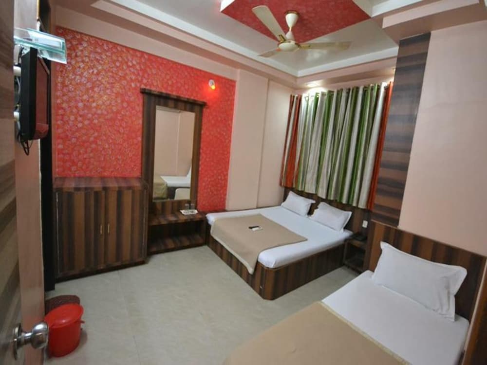 Economy Double Room photo 3