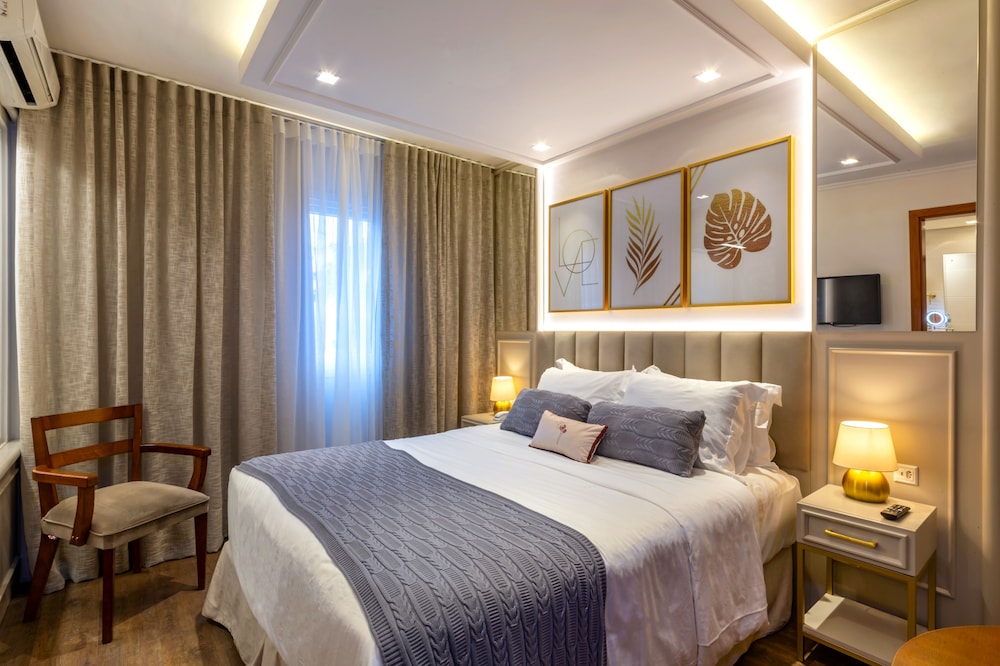 Junior Double Room