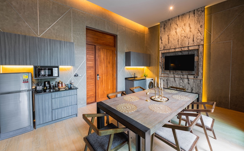 3-Bedroom Villa Suite - Photo 14