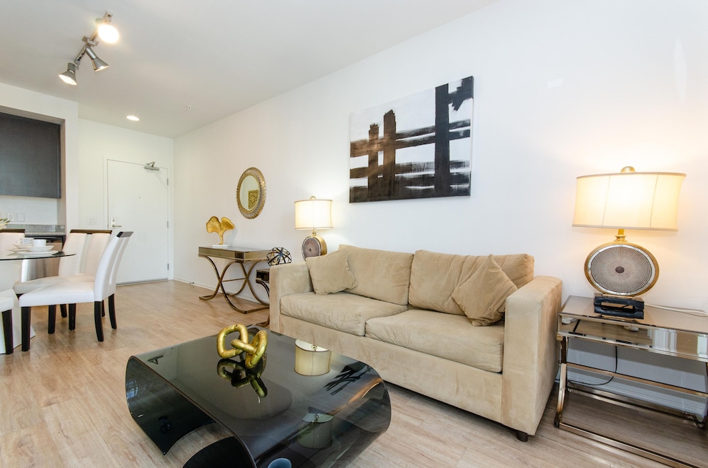 Apartment, 2 Bedrooms, 2 Bathrooms (408)