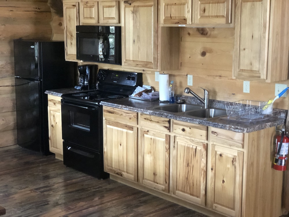 Cabin, 2 Bedrooms, Mountain View, Ground Floor - No Pets, photo 6
