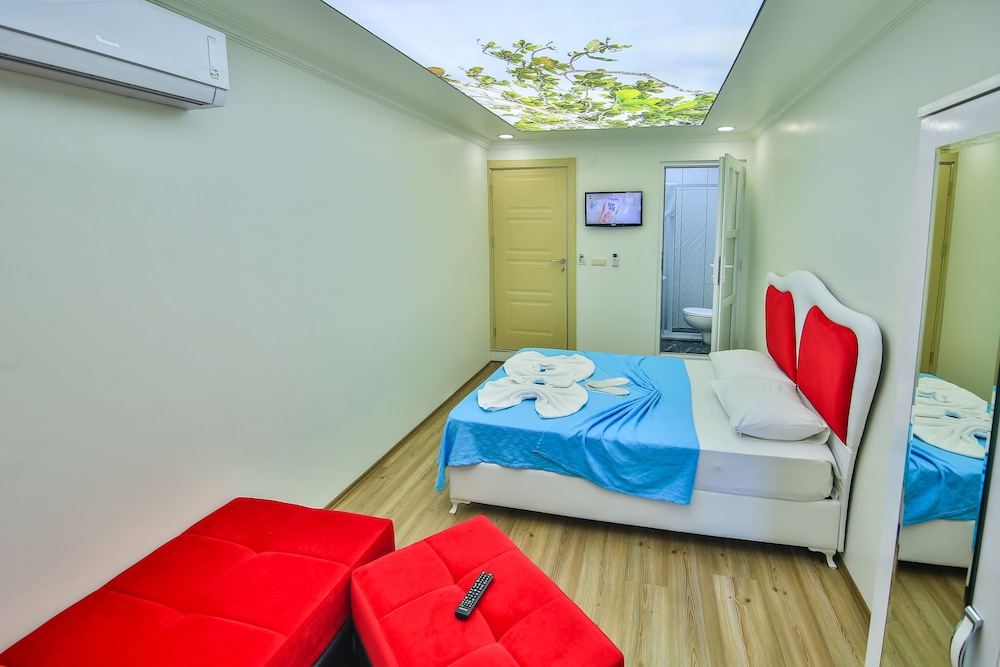 Comfort Quadruple Room