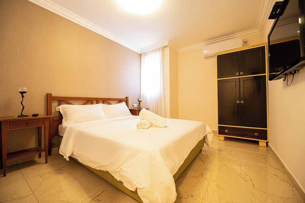 Deluxe Suite, Smoking, Patio