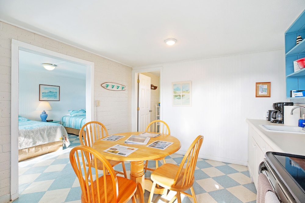 Standard Condo, 1 Bedroom, Kitchen photo 2