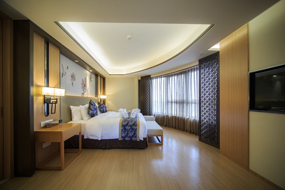 Superior Suite photo 1