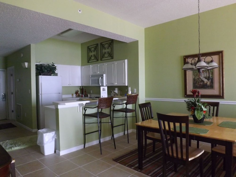 Condo, 2 Bedrooms, Kitchen, Beachfront (506 ) photo 3