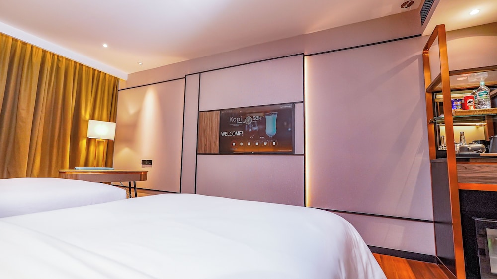 Twin Deluxe Room - Photo 2