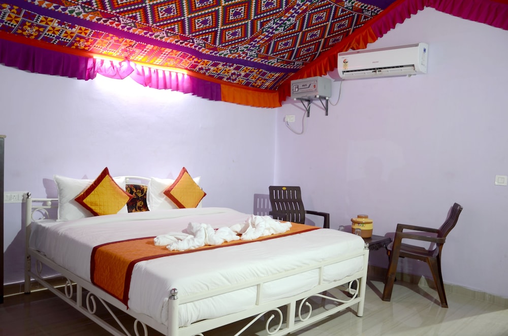 Luxury Room, 1 Bedroom, Non Smoking photo 2