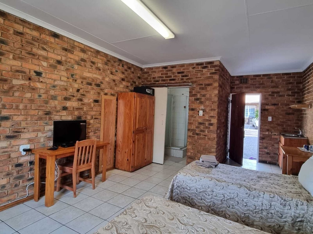 Deluxe Triple Room photo 2