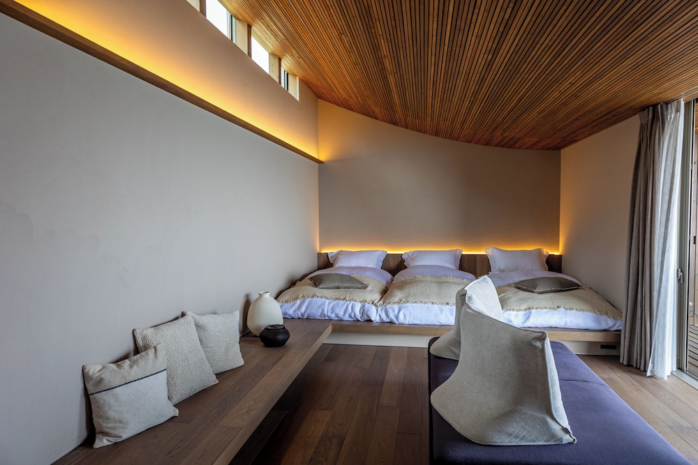 Deluxe Triple Room, Non Smoking, Sea View