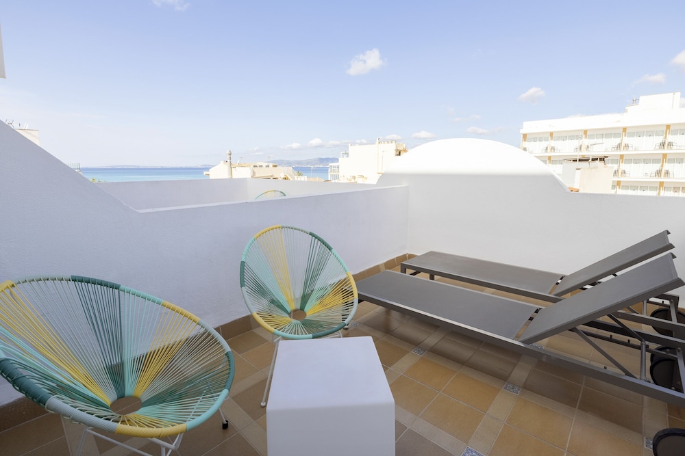 Premium Double Room, Terrace photo 3