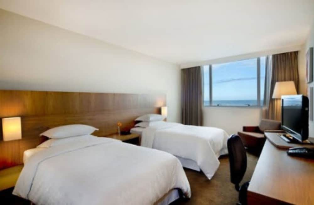 Classic Room, 2 Twin Beds, Ocean View - Photo 5