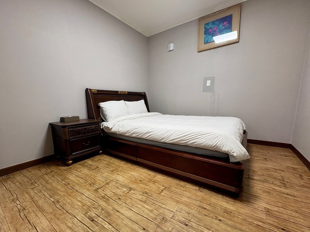 Family Room (Adjacent to Building, No View)