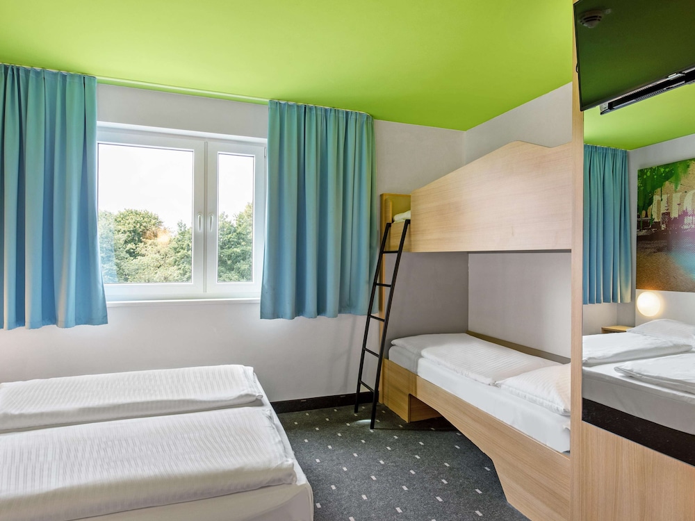 Quadruple Room photo 3