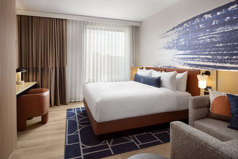 Room, 1 King Bed, View - Photo 1
