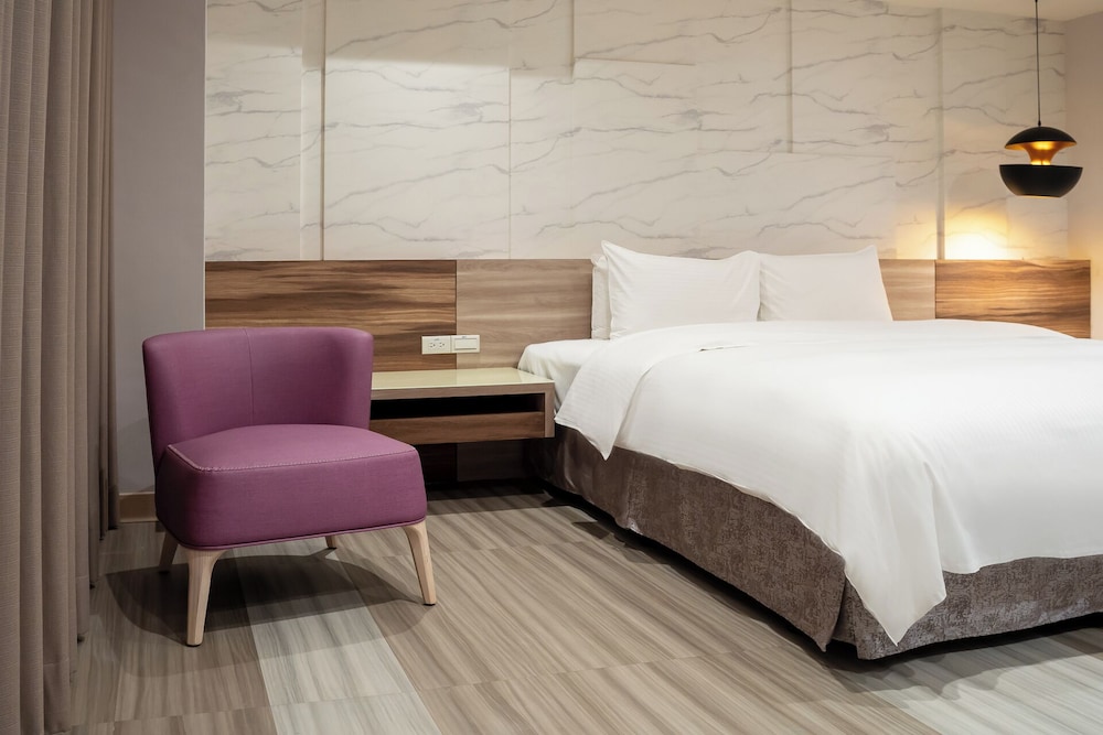 Superior Room, 1 King Bed