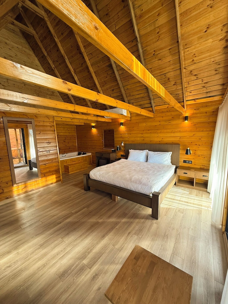 Superior Bungalow, Non Smoking photo 1