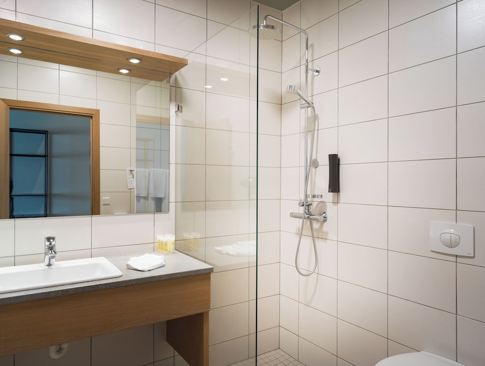 Superior Double or Twin Room with Hot Tub Access photo 2