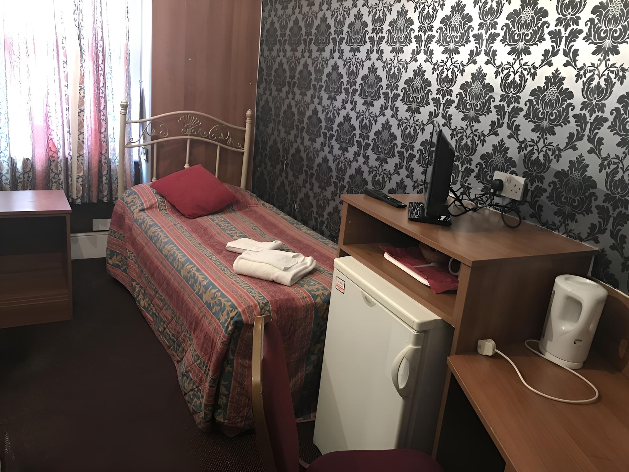 Single Room photo 1