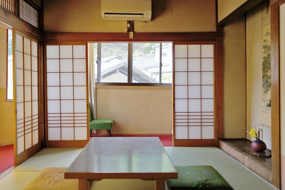 Japanese Style Room, Women Only photo 2
