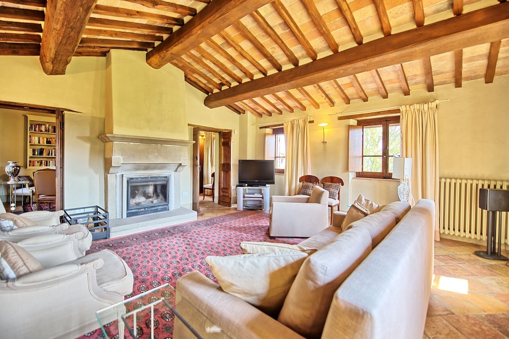 Panoramic Villa, 4 Bedrooms (Col Di Forche) photo 1