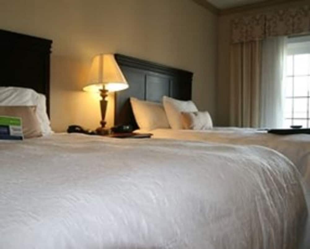 Room, Accessible photo 3