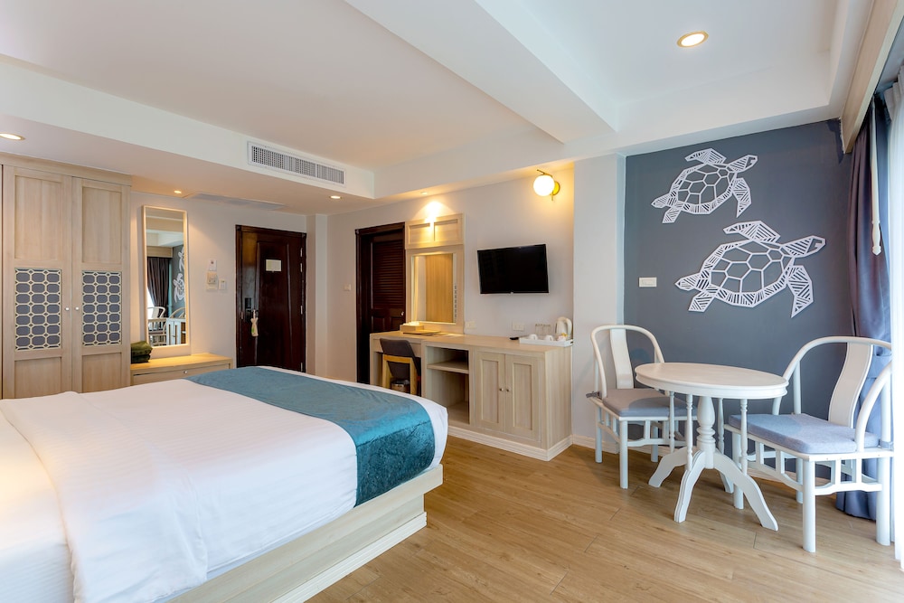 Deluxe Double ( 1 double bed) - Photo 7