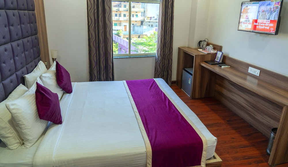 Super Deluxe Room
