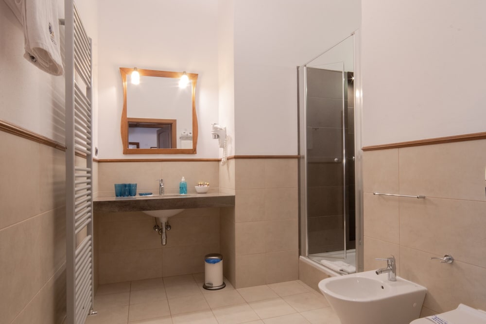 Deluxe Apartment, 2 Bedrooms, Kitchenette, photo 6