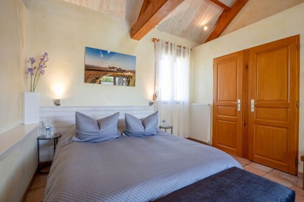 Suite (Clos de Vougeot) photo 1