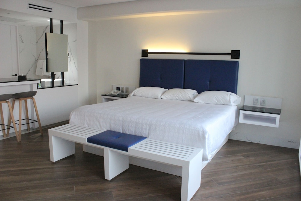 Wow Suites photo 2