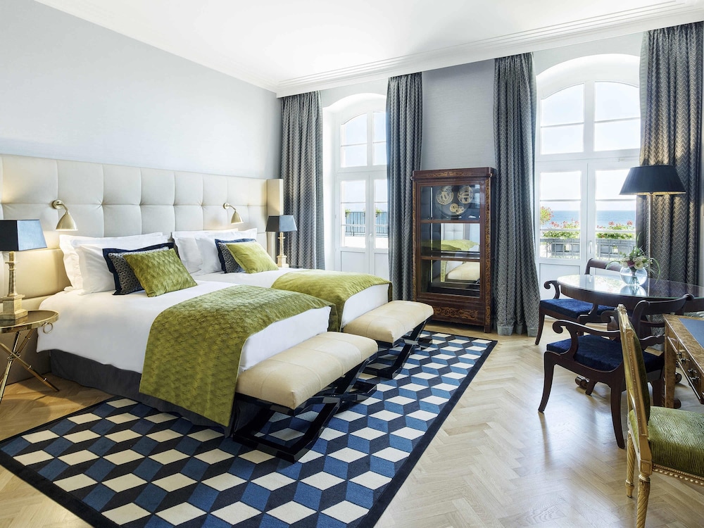 Suite, Multiple Beds, Terrace