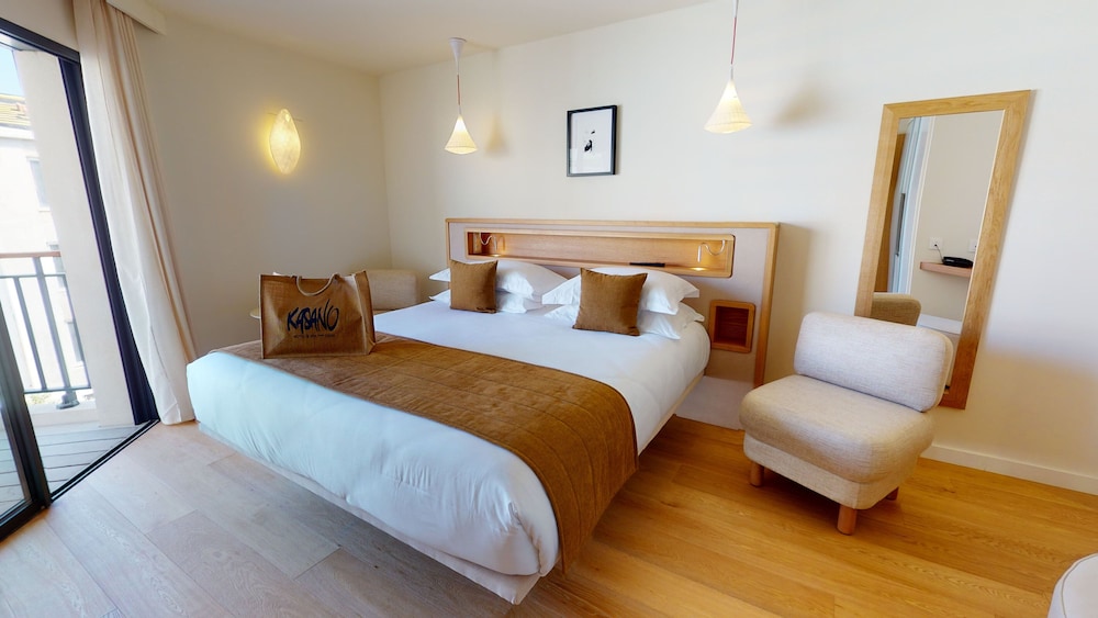 Classic Double Room, Pool View - Photo 1