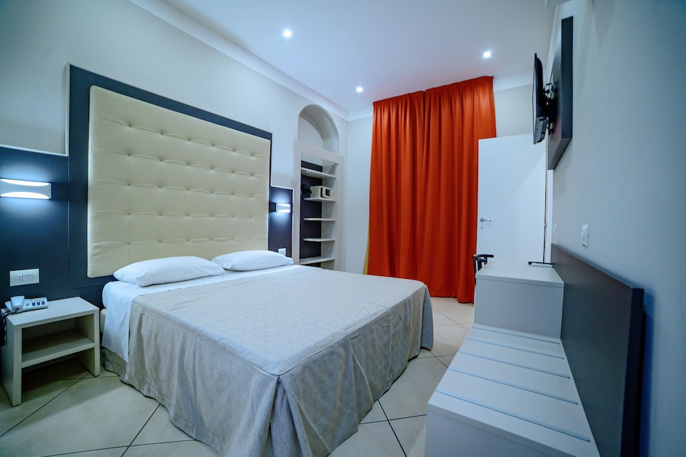 Basic Double or Twin Room