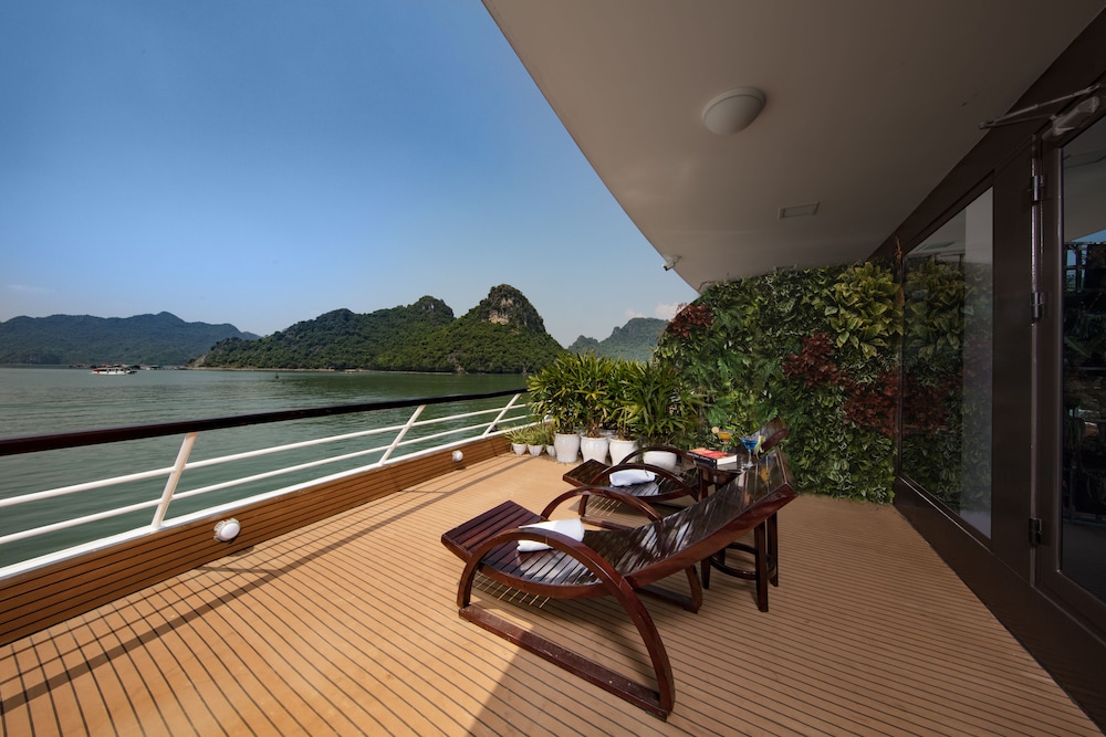 Onyx Suite with private Sundeck - Photo 10