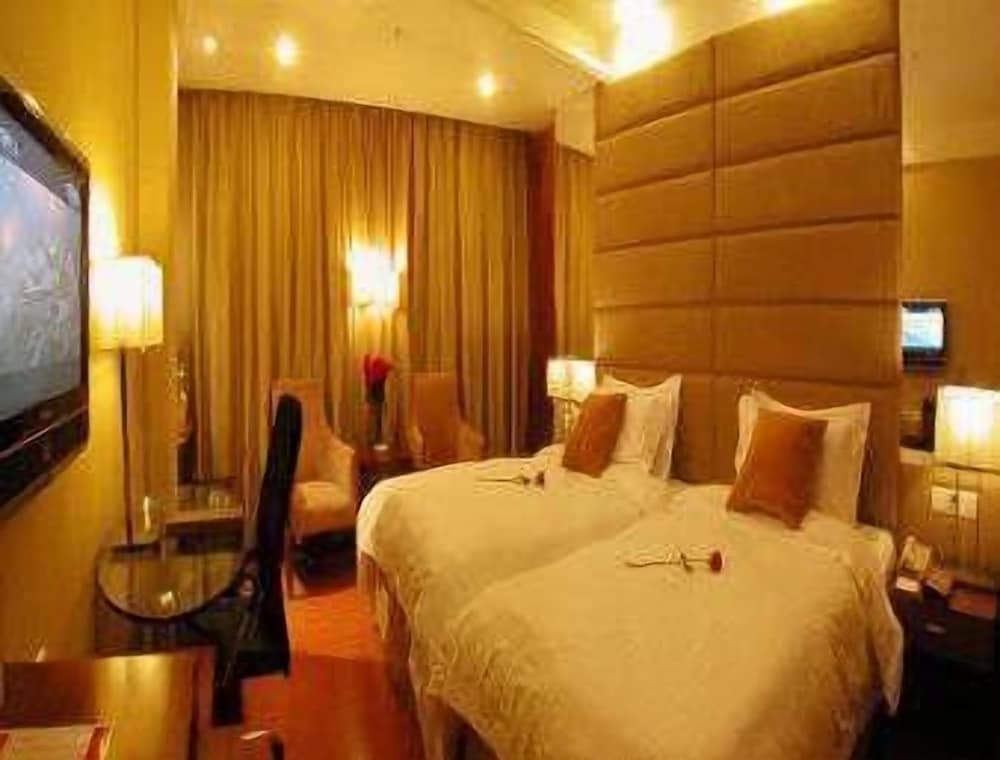 Deluxe Twin Room, 2 Twin Beds, Smoking photo 2